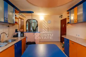 Apartament cu 3 camere,  doua bai , centrala termica , decomandat - imagine 6
