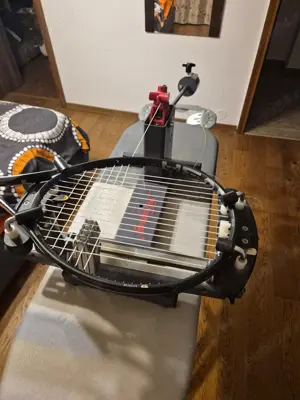 Racordare rachete de tenis - imagine 2