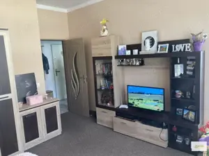 proprietar, închiriez garsonieră decomandată, 32mp, balcon, parcare, et3 4, Turnișor, Ogorului