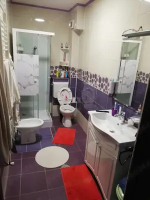 Vând apartament (parcarea inclusa în prețul vânzării apartamentului)str.Stejarului Florești-Cluj - imagine 3