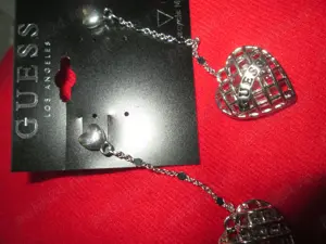 cercei noi Guess cu inimioare - imagine 4