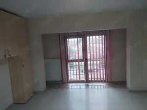 Inchiriez birouri individuale 35 mp ! - imagine 2 Inchiriez birouri individuale 35 mp ! - imagine 2