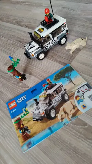 LEGO City 60267 - Safari Off-roader