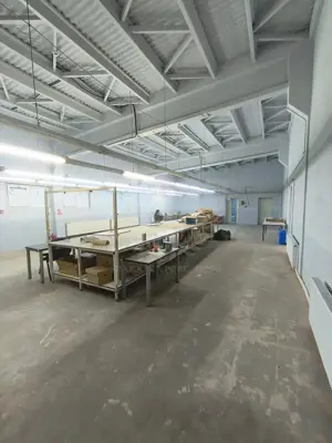 HALA DEPOZITARE//COMPARTIMENTATA// ZONA BARIERA BUCURESTI