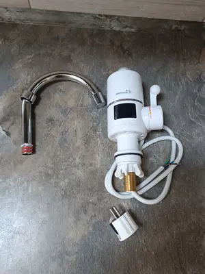 Robinet electric in stare nous nefolosit - imagine 1