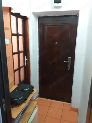 Ofer spre închiriere garsonieră  în Slatina