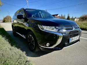 Mitsubishi Outlander PHEV - imagine 3