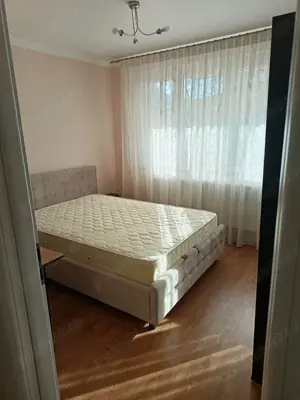 Închiriez apartament cu 2 camere - imagine 7