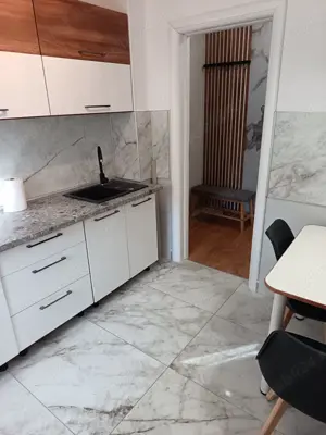 Închiriez apartament cu 2 camere - imagine 10