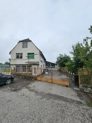 Casa, Cladire cu teren, pentru agricol etc. , spatiu comercial, teren, service auto - imagine 4