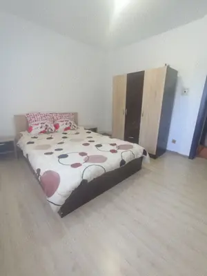 Închiriez apartament 2 camere  - imagine 2 Închiriez apartament 2 camere  - imagine 2