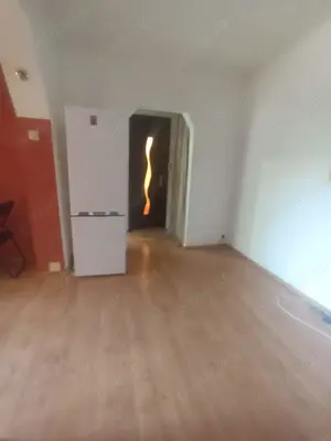 Închiriez apartament 2 camere  - imagine 5 Închiriez apartament 2 camere  - imagine 5