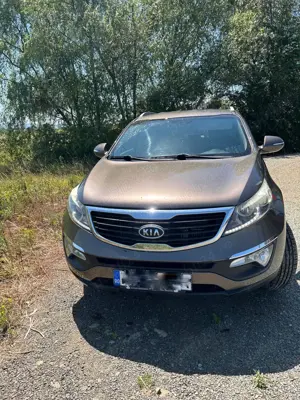 Kia Sportage -An 2012 -Stare Excelentă-cu motorul diesel de 1.7 CRDi - imagine 9