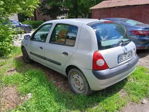 Renault Clio 2002 1,4 i 16 v - imagine 3