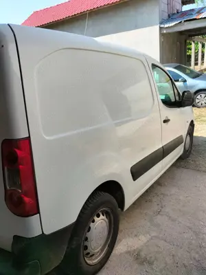 Peugeot partner 2011