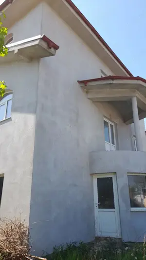 Casa  Vilă cu teren de vânzare  - imagine 3