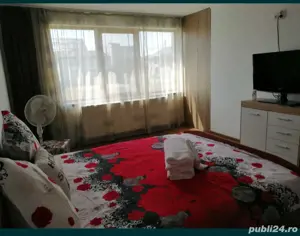 ofer spre închiriere casa 5 camere - imagine 2