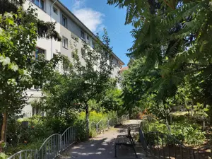 Apartament central 2 camere, renovat complet - de închiriat  - imagine 2