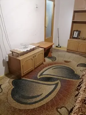 Garsoniera de vînzare - imagine 4