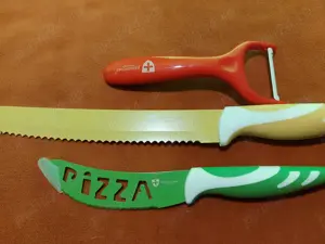 Cutite profesionale pentru paine, pizza, curatitor legume BERGHOME   Switzerland