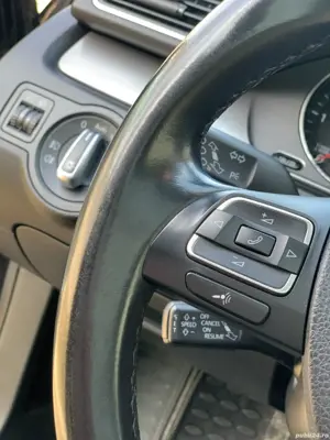 Volkswagen Passat B7 - imagine 6