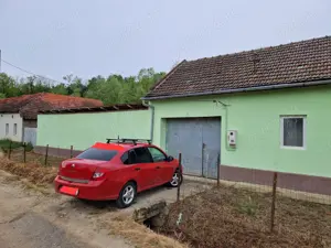 Casă de vânzare Dezesti - imagine 2