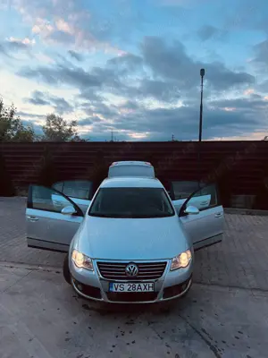 Passat B6 2010 cutie manuală 2.0 - imagine 6