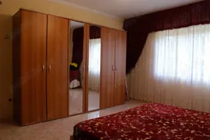 Casa spatioasa cu etaj mobilata complet , teren 2500mp Dulceanca, Vedea, Teleorman 68 000  - imagine 8