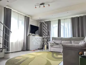 Casa individuala P+E+M, carport, piscina , in Sacalaz