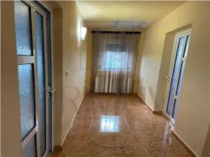 Casa individuala - zona excelenta- suprafete generoase - toate utilitatile - mobilata - utilata - imagine 8