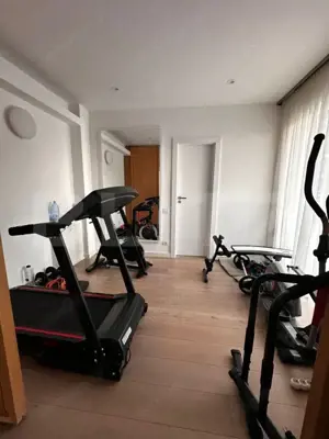 Apartament tip penthouse, 210 mp, 260 mp terasa, 2 garaje, Buna Ziua - imagine 10