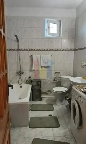 Vila P+1 Central 4 cam 200mp utili + teren=390 mp - imagine 8