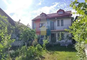 Vila P+1 Central 4 cam 200mp utili + teren=390 mp