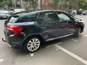 Citroen DS5 Hibrid - imagine 9