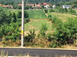 TEREN INTRAVILAN POLOVRAGI - imagine 2