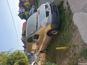 Vind sau schimb renault trafic  - imagine 4