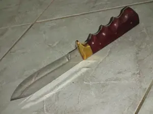 Briceag nou creat de Nagy István + toc piele nr.7