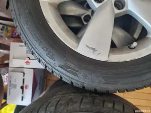 4 cauciucuri de iarna 185 60 15 cu jante de aliaj 5x110 Skoda - imagine 3