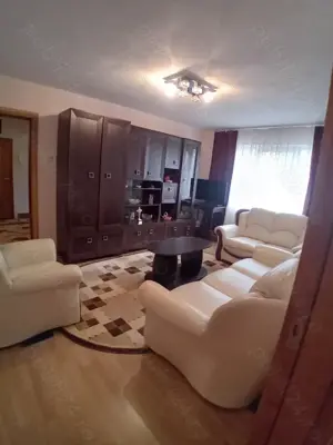 3 camere Sagului - Piata Doina