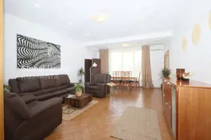 Apartament 3 camere | Sat Francez - Aron Cotrus | 101 mp | 2005 | Parc Herastrau