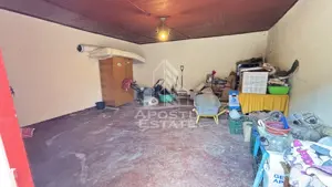 Casa spatioasa, teren 1348 mp, Giarmata - imagine 4