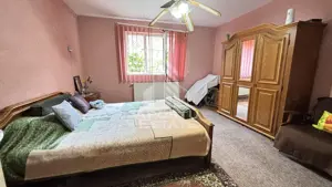 Casa spatioasa, teren 1348 mp, Giarmata - imagine 14