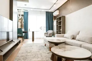 Apartament nou cu 3 camere de inchiriat EAS/Residence Central