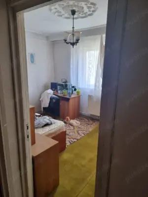 Apartament 2 camere, 56 m , ej 2 4, Str Cetății -ideal pentru renovare - imagine 2 Apartament 2 camere, 56 m , ej 2 4, Str Cetății -ideal pentru renovare - imagine 2