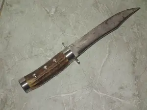 Briceag retro cu plásele din corn nr.4