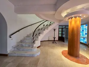 Vand Casa   Vila Breaza Prahova - 1000 mp. utili - 16 camere. - imagine 7 Vand Casa   Vila Breaza Prahova - 1000 mp. utili - 16 camere. - imagine 7