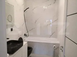 Apartament de 3 camere ultrafinisat, 74 mp utili, Calea Moldovei  - imagine 7