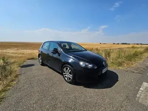 Volkswagen Golf VI 6