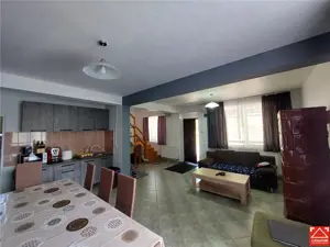 OPORTUNITATE!!! Casa la munte, zona Remeti, drumul Apusenilor! 2 case disponibile!!! - imagine 5