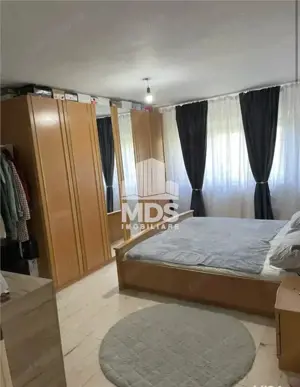 Mobilat  #537;i utilat, ling #259; Pizzeria Giovana